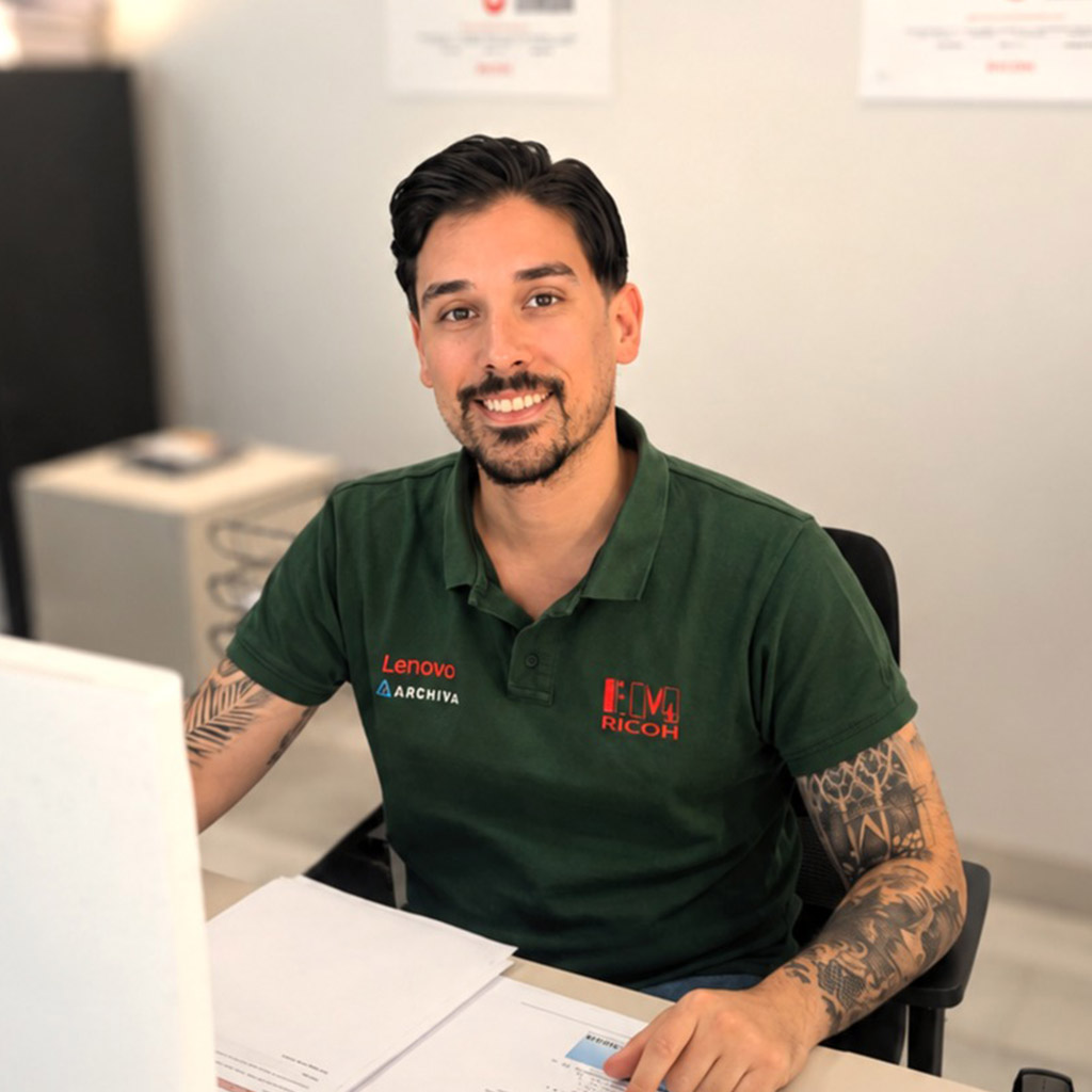 Rafael Sierra - Administración FM-4